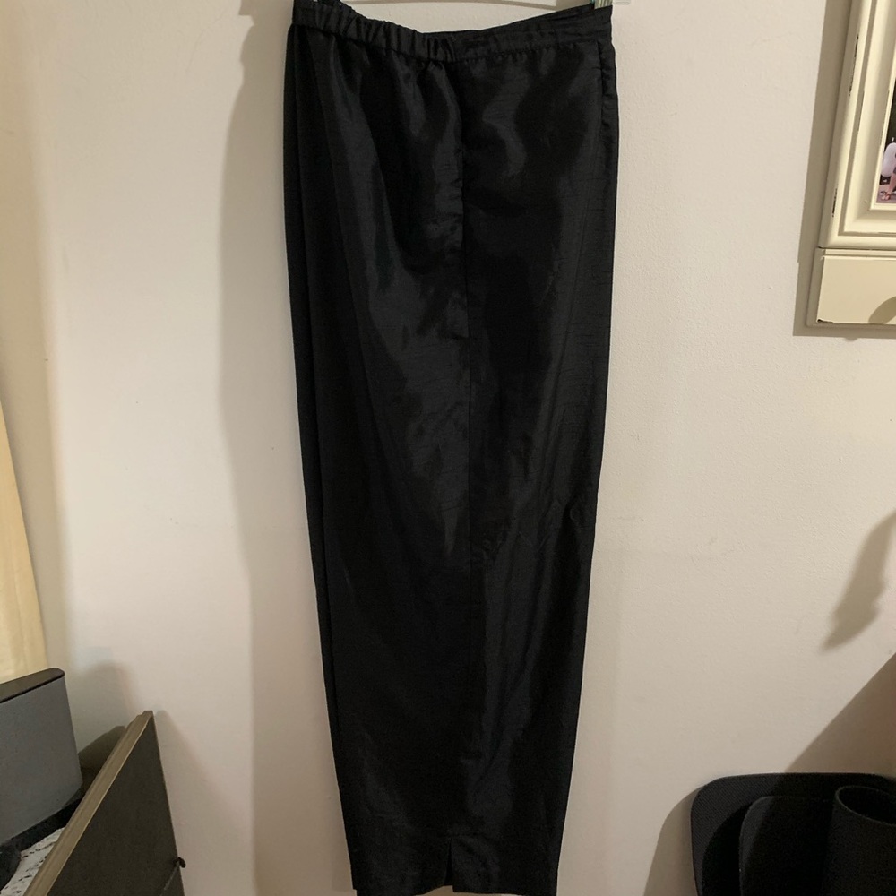 Black Silk Look Pant from Venezia Size 26/28